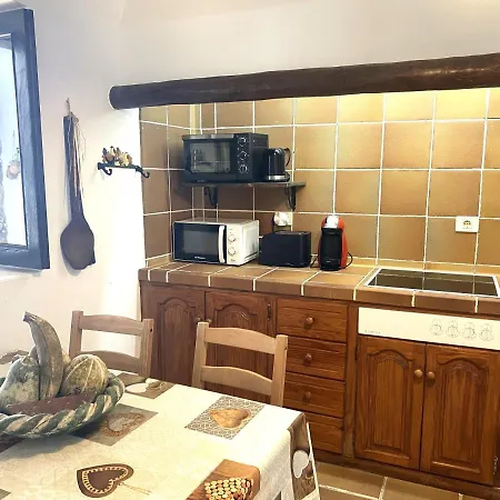 Casa Del Amigo Carmelo Ye