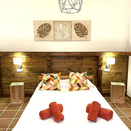 Casa Del Amigo Carmelo * يه